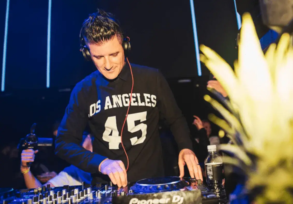 Destructo